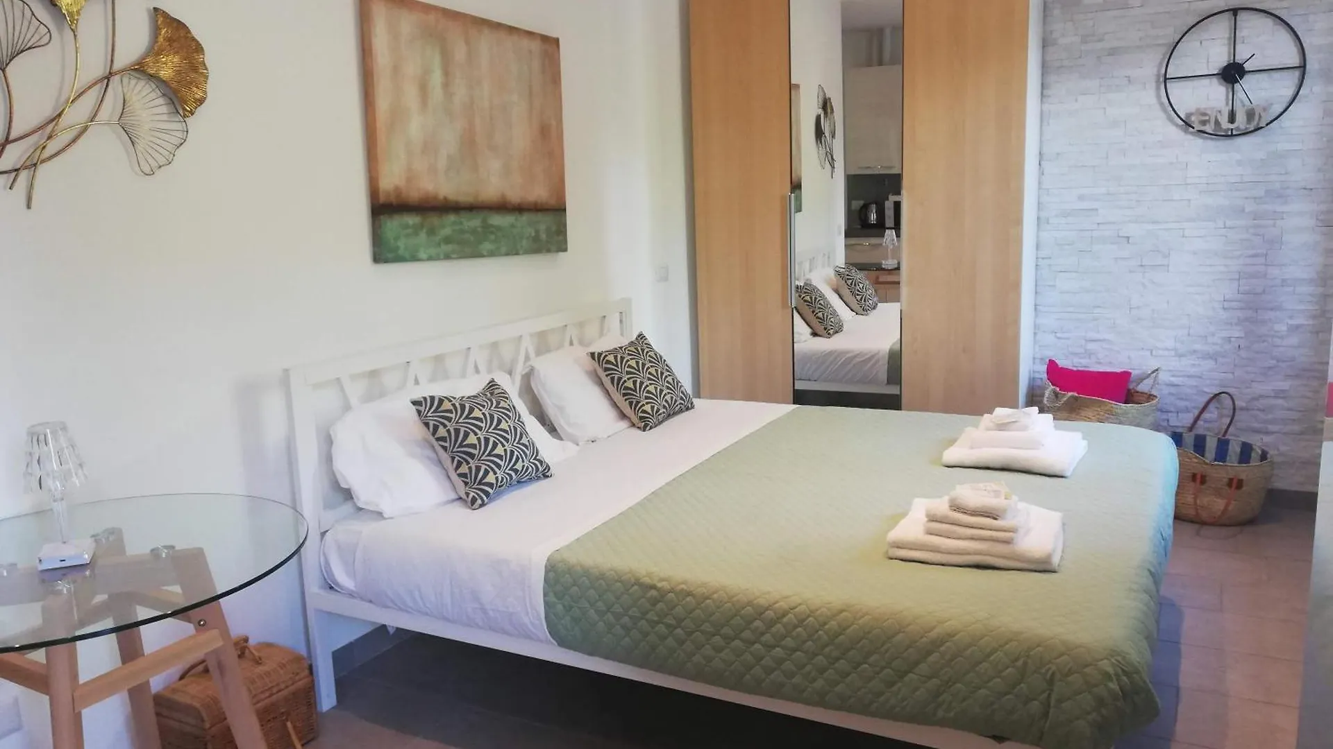 Appartement Patio & Parking - Self Check-In & Remote Access à Cernobbio